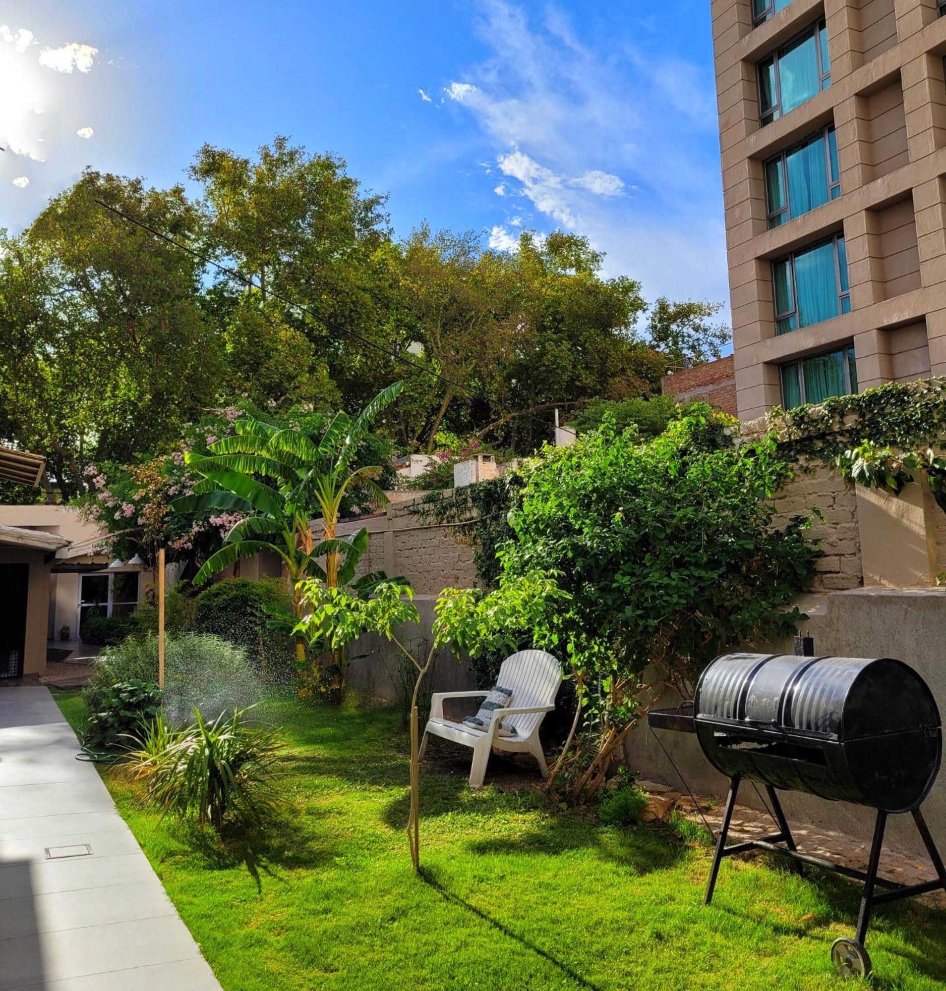"Casa Amalia Apartamentos" Plaza Italia Y Av Aristides A 50Mts, Lugar Con Jardin Mendoza Eksteriør billede